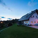 Planina بيت للعطل